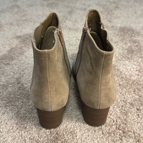 Universal Thread Boots Size 11 Color Taupe - Picture 4 of 12
